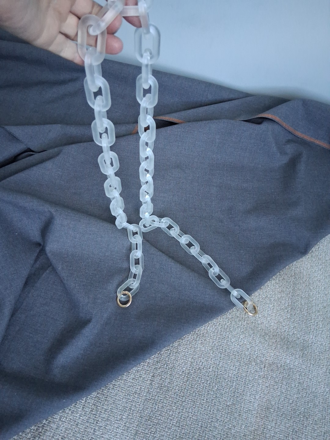 Large Chain Matte Clear Acrylic Handbag Strap Gold Tone Clasp Replace. 21″ Drop