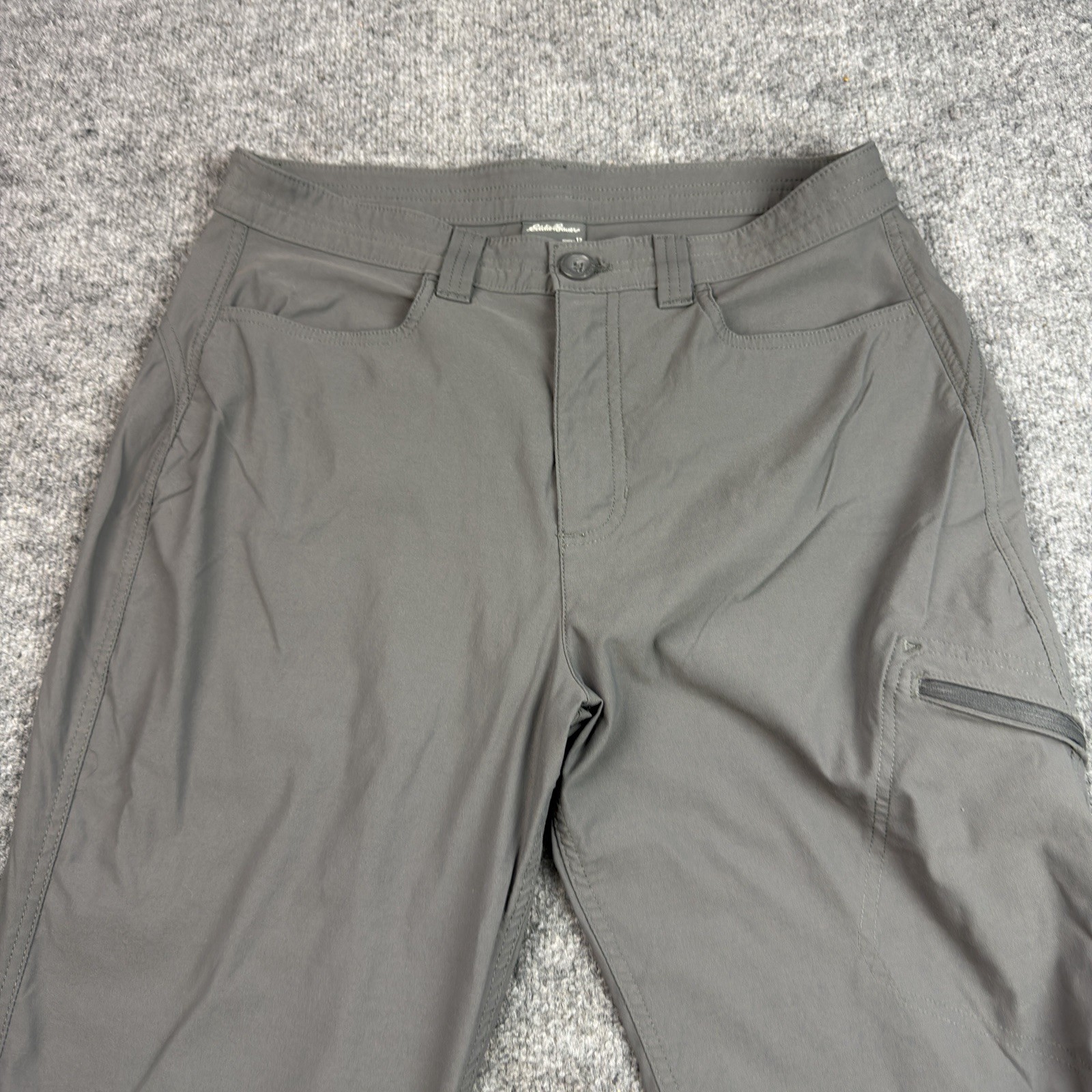 Eddie Bauer Rainier Capri Pants Womens 12 Gray Stretch Hiking Fishing Travel