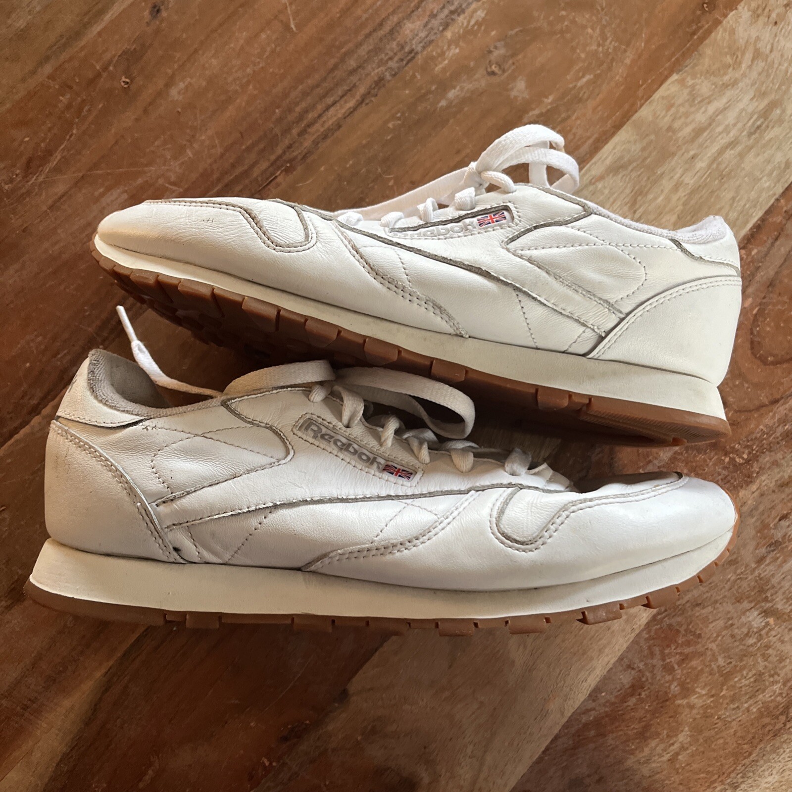Size 9.5 – Reebok Classic Leather White Grey Gum