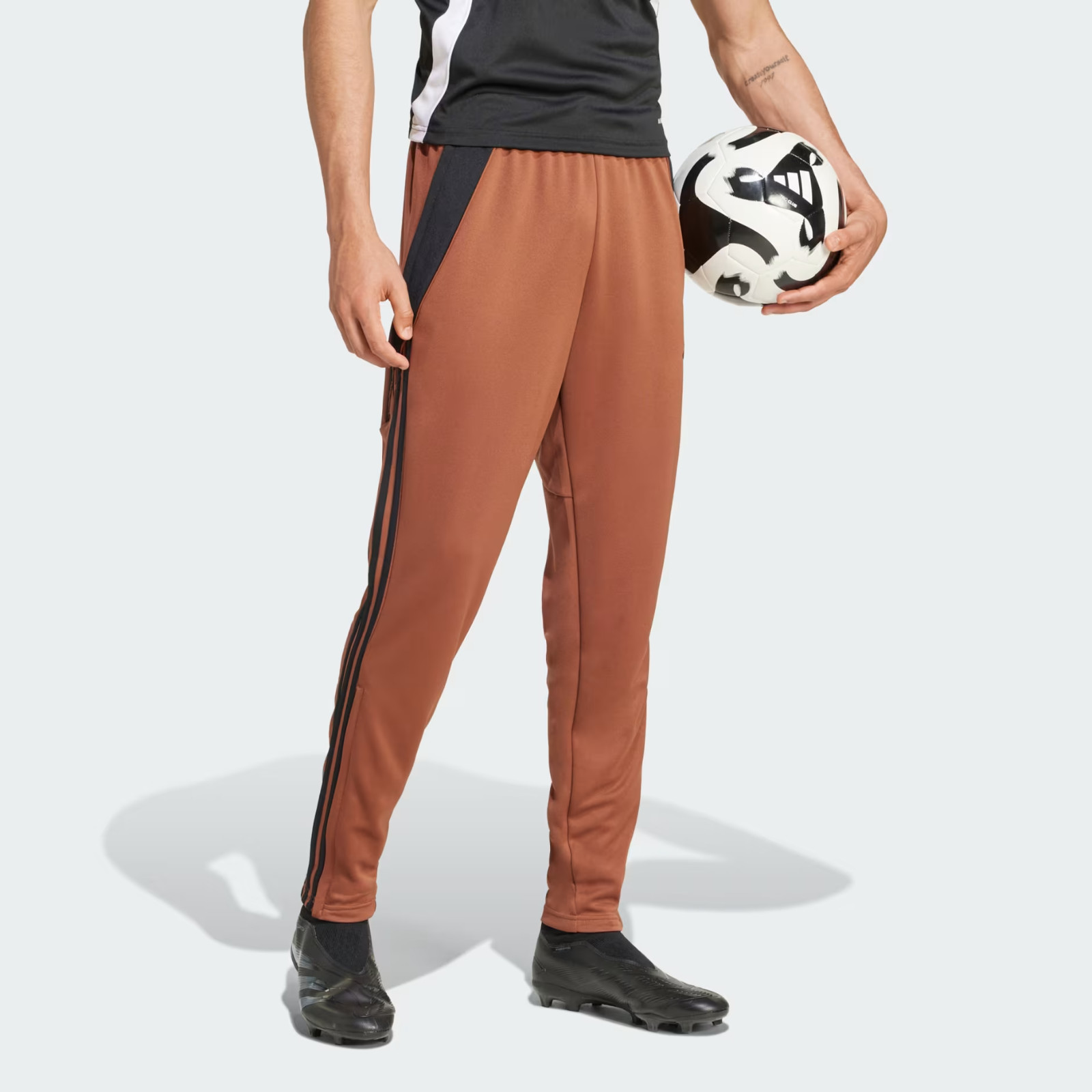 adidas Men’s Tiro 24 AEROREADY Zip Pocket Track Pants JI8601