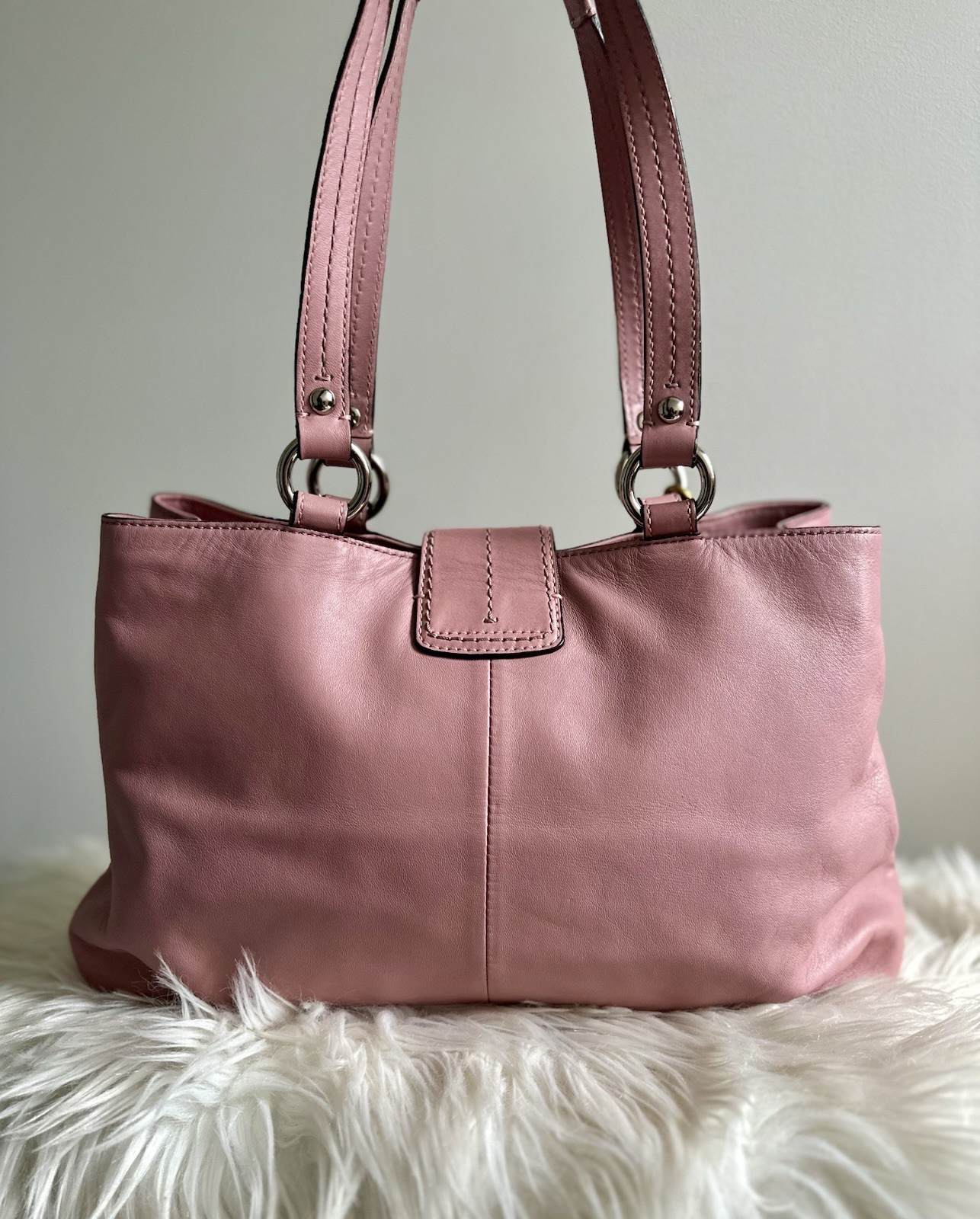 Coach Soho Pink Leather Buckle Tote F18731 Shoulder Bag
