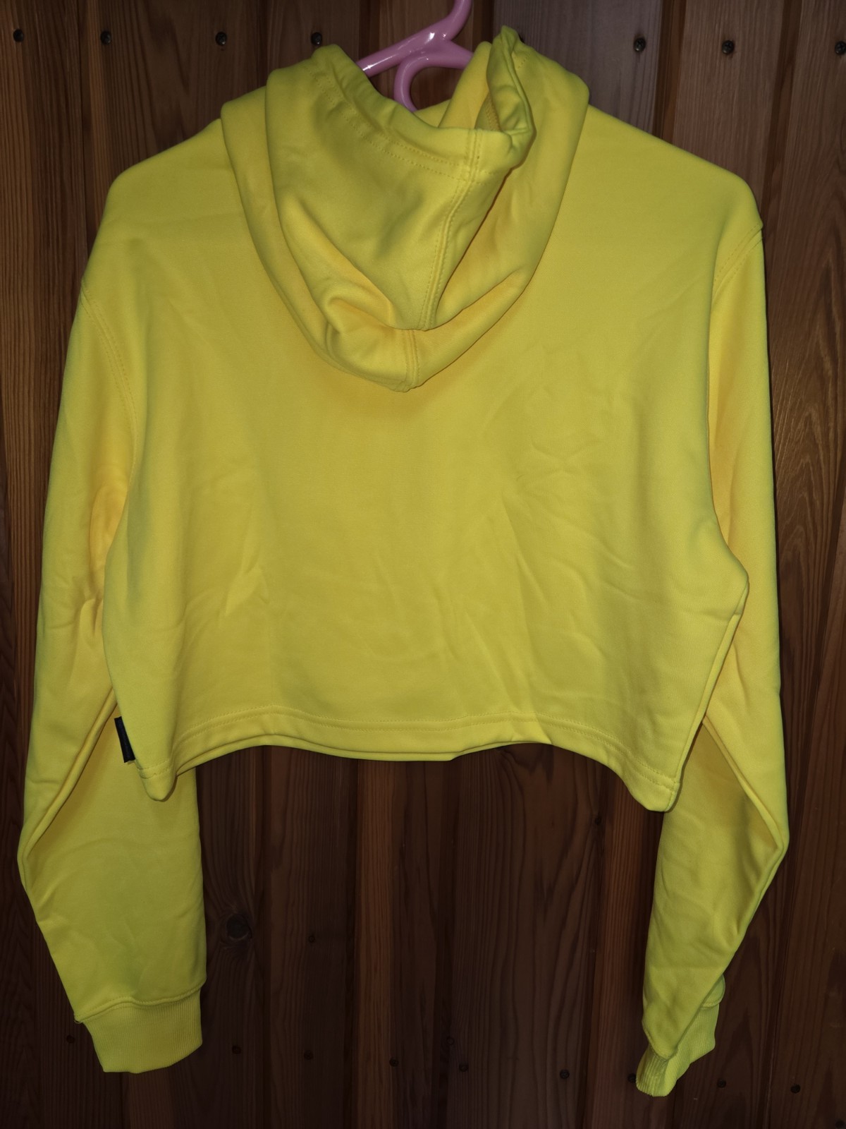 Neon Yellow Cropped Hoodie Women’s Size Med NWT Bright Pullover Sweatshirt Urban