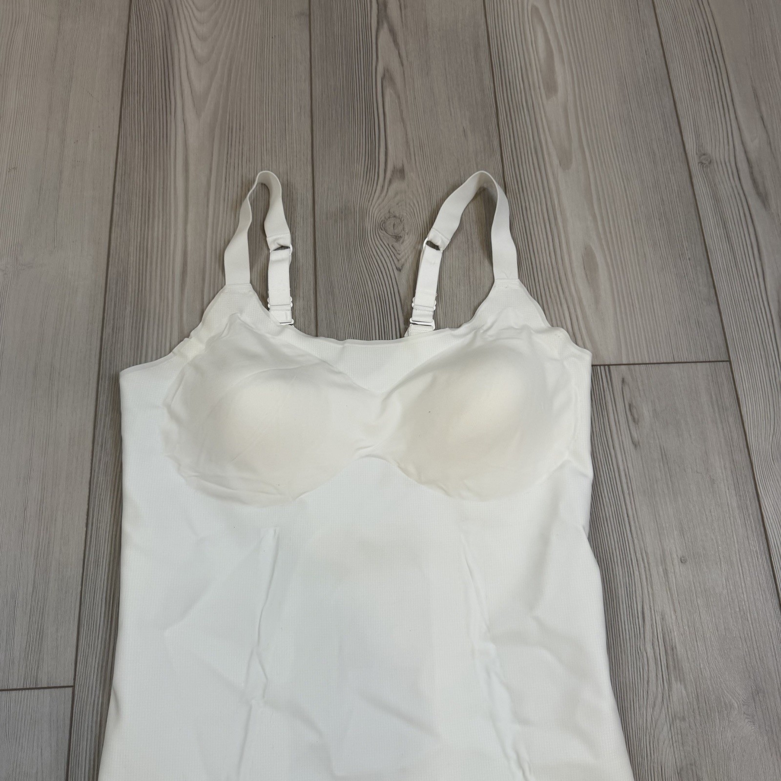 Maidenform Power Players Firm Control Camisole 2XL White DMS086
