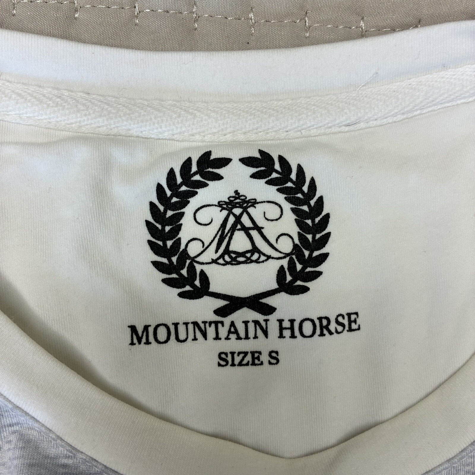 Mountain Horse Broadway Tee Horse Graphic Rhinestones White Gray