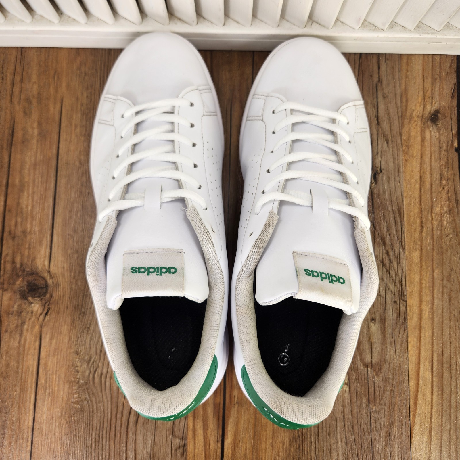 Adidas Advantage Sportswear Mens Sz 9.5 White Green Leather Tennis Shoes GZ5300
