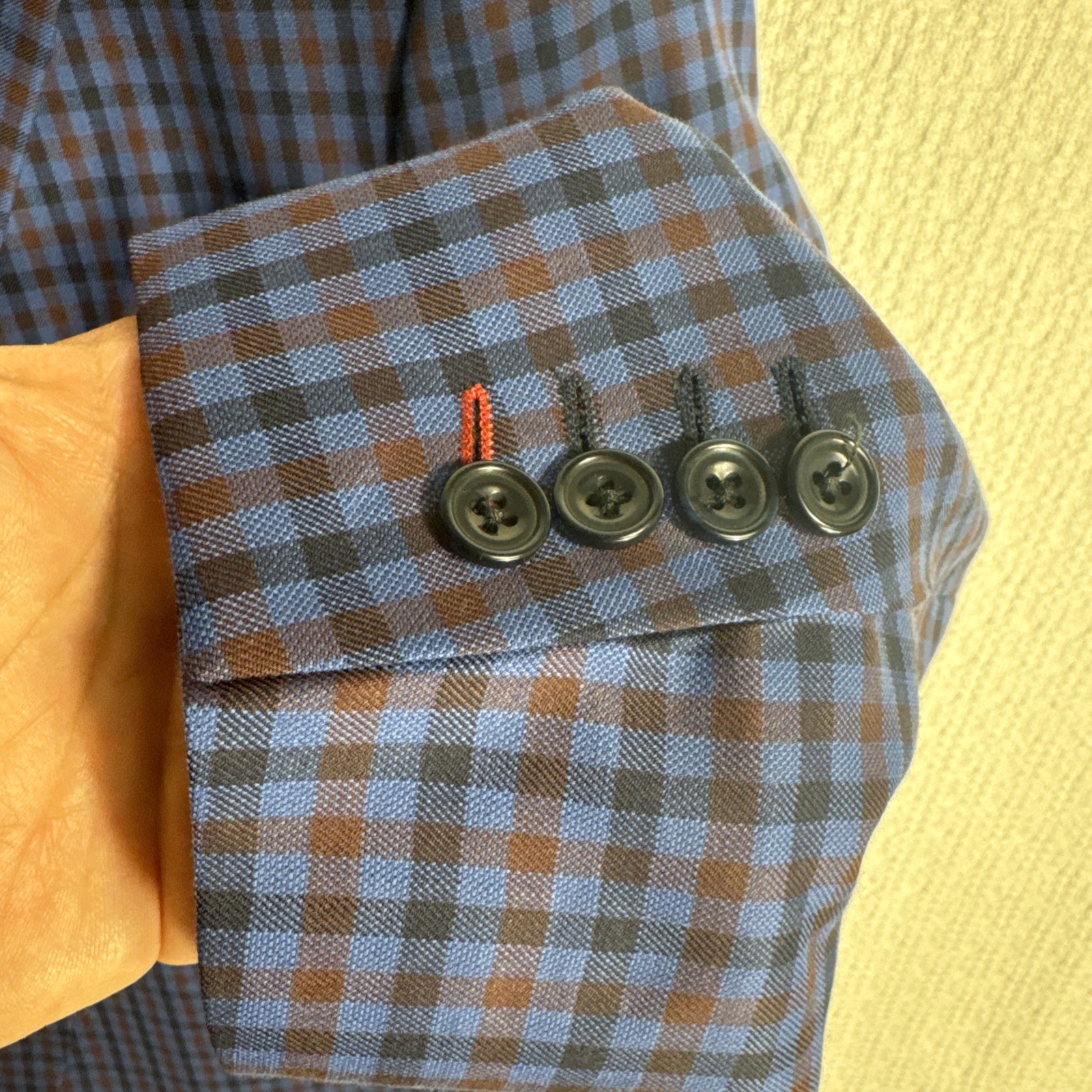 @Hole Tom James Corporate Image Bespoke 44S Slim Blue Gingham Shortened Arms