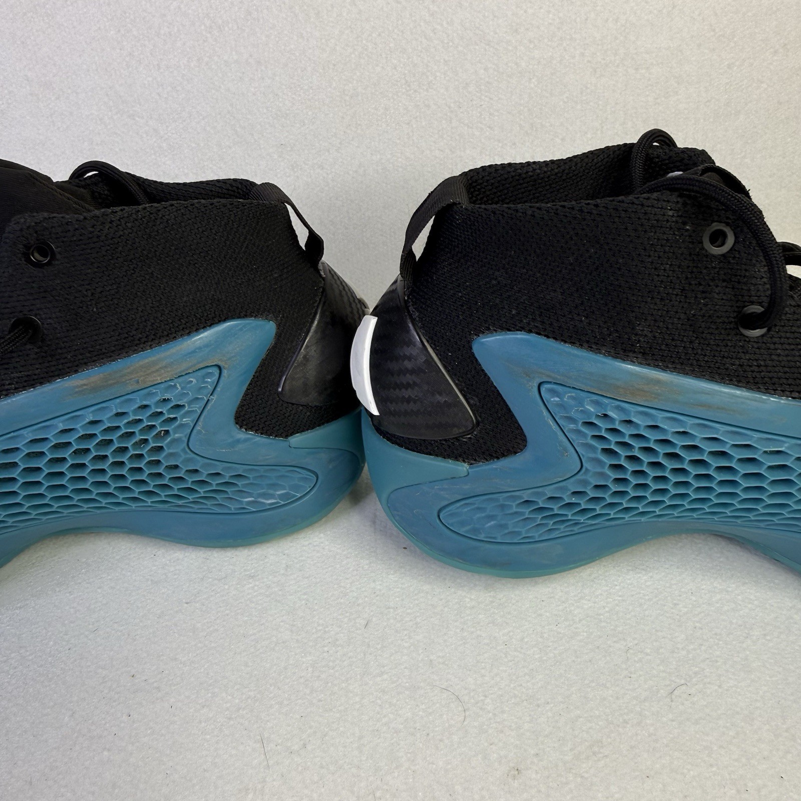Adidas Anthony Edwards AE 1 New Wave basketball Boys Size 6 UK 5.5 EU 38 2/3