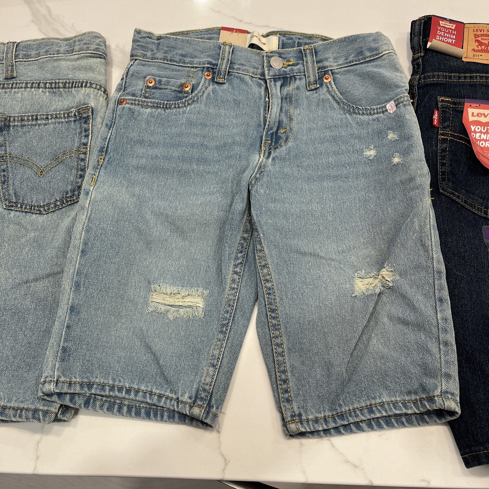 Levi’s Youth Denim Shorts 8 Reg 24 W / 10 Reg 25 W