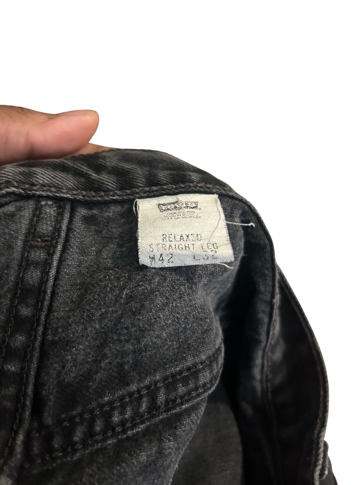Vintage Y2K Levi’s 378 Faded Black Relaxed Straight Leg Jeans Men’s Size 40×32