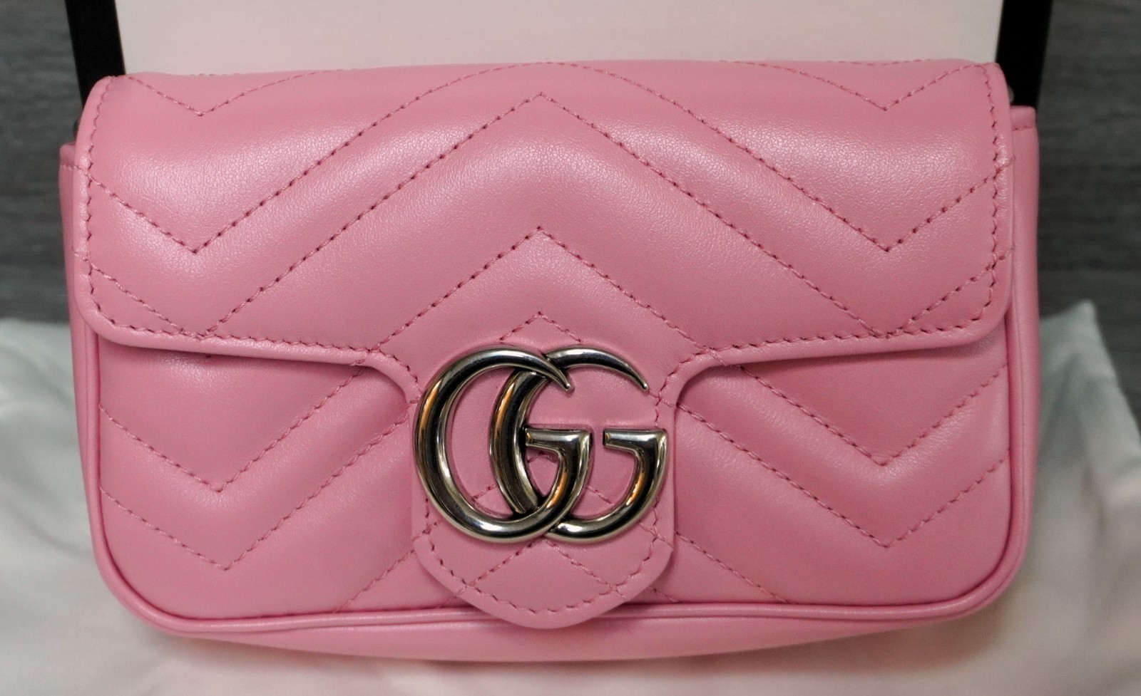 Brand New Gucci GG Marmont Super Mini Pink Matelasse Leather Crossbody Bag