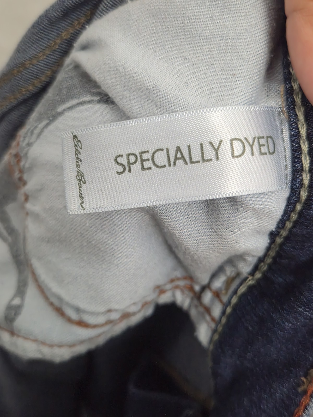 Eddie Bauer Slightly Curvy Slim Straight Jeans Womens Size 12 Medium Wash