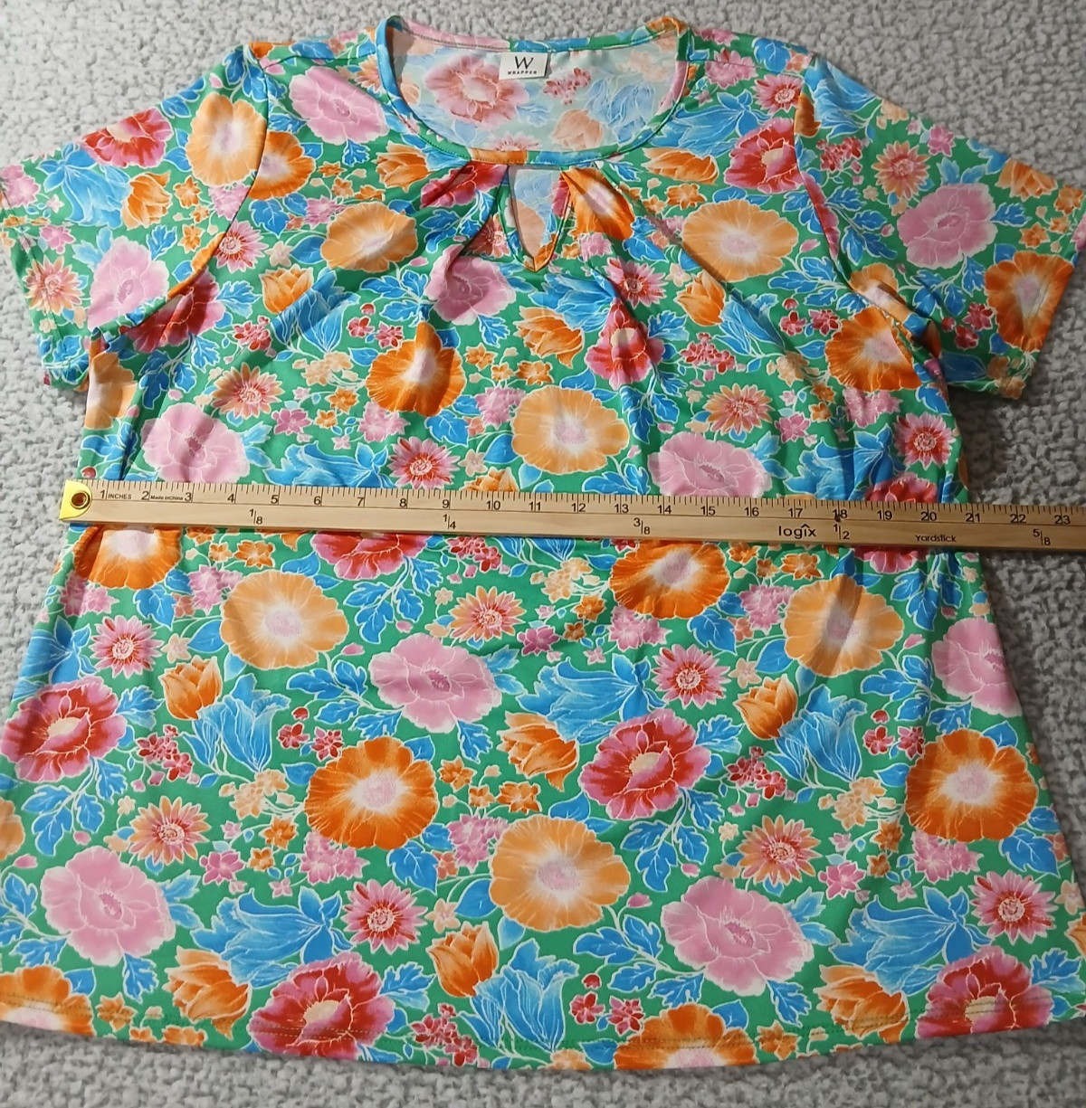 Wrapper Womens Blouse Large Multicolor Keyhole Neckline Short Sleeve
