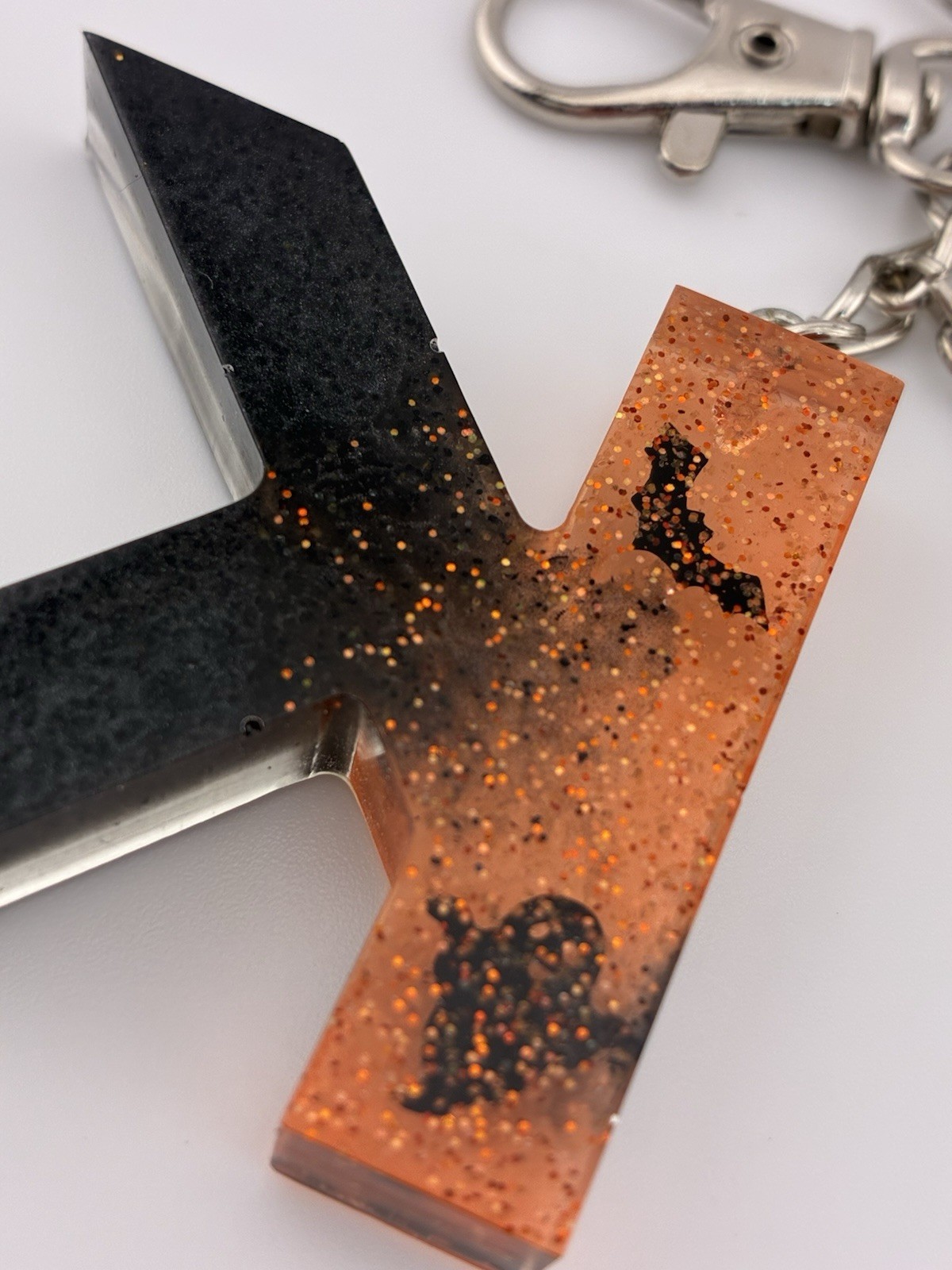 Handmade Halloween Letter K Resin Keychain Black Orange Bat Ghost Tassels New