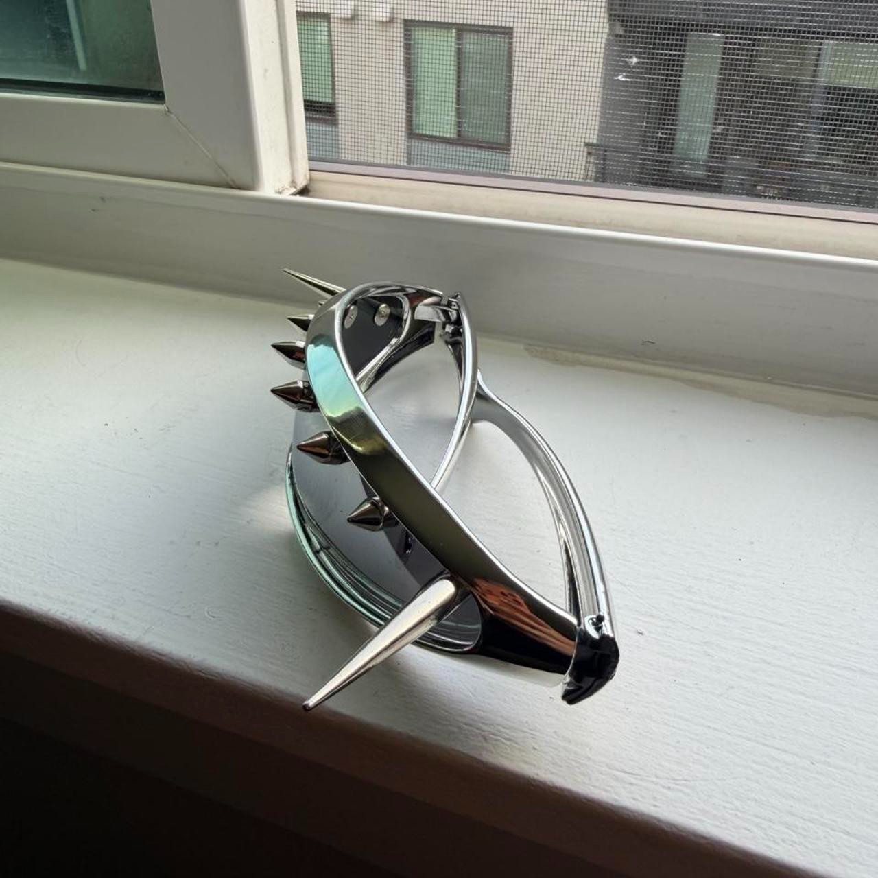 Y2K Spike glasses, futuristic look Cyberpunk rock