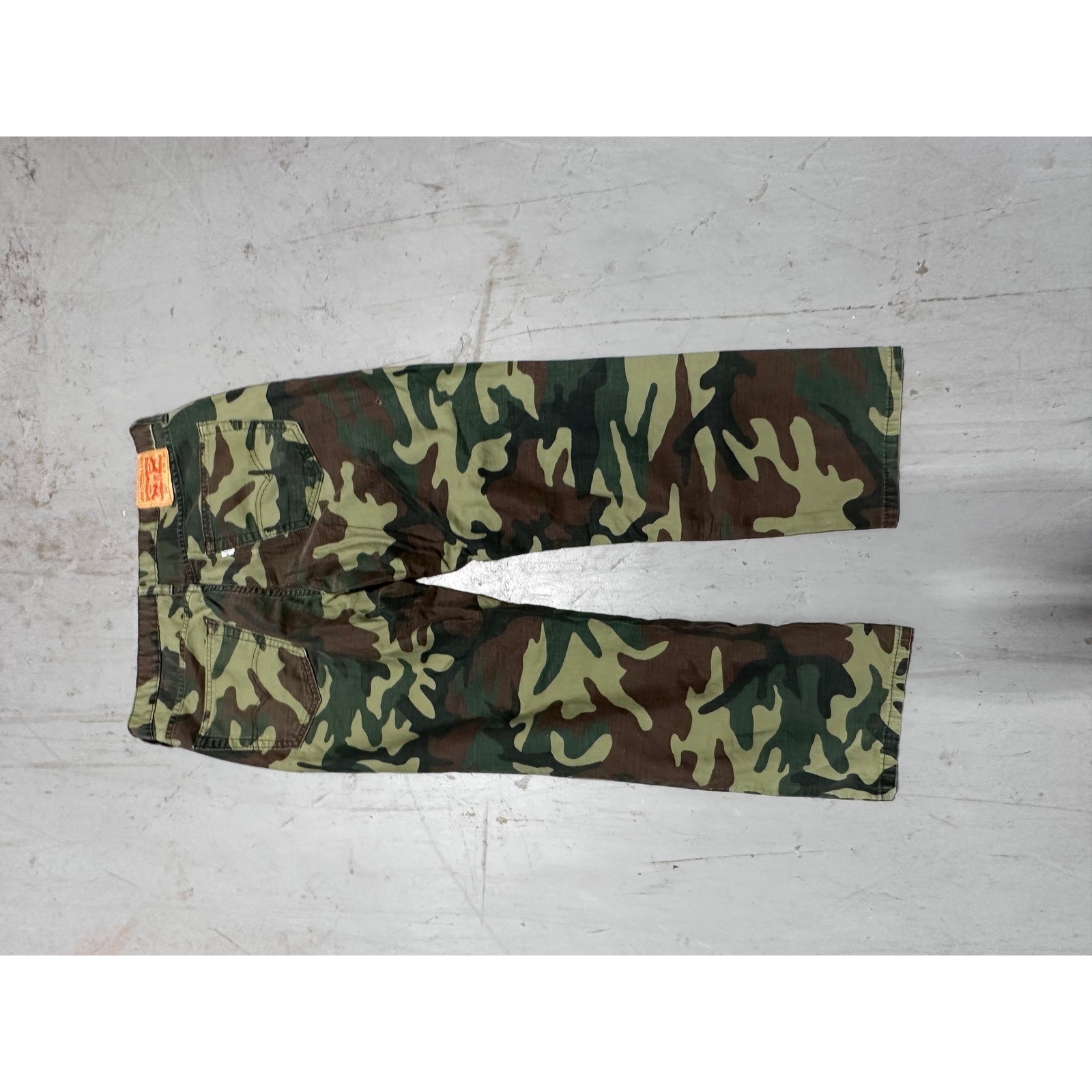 Levis 541 Athletic Taper Camo Pants Mens 36×30 Woodland Camouflage Trousers