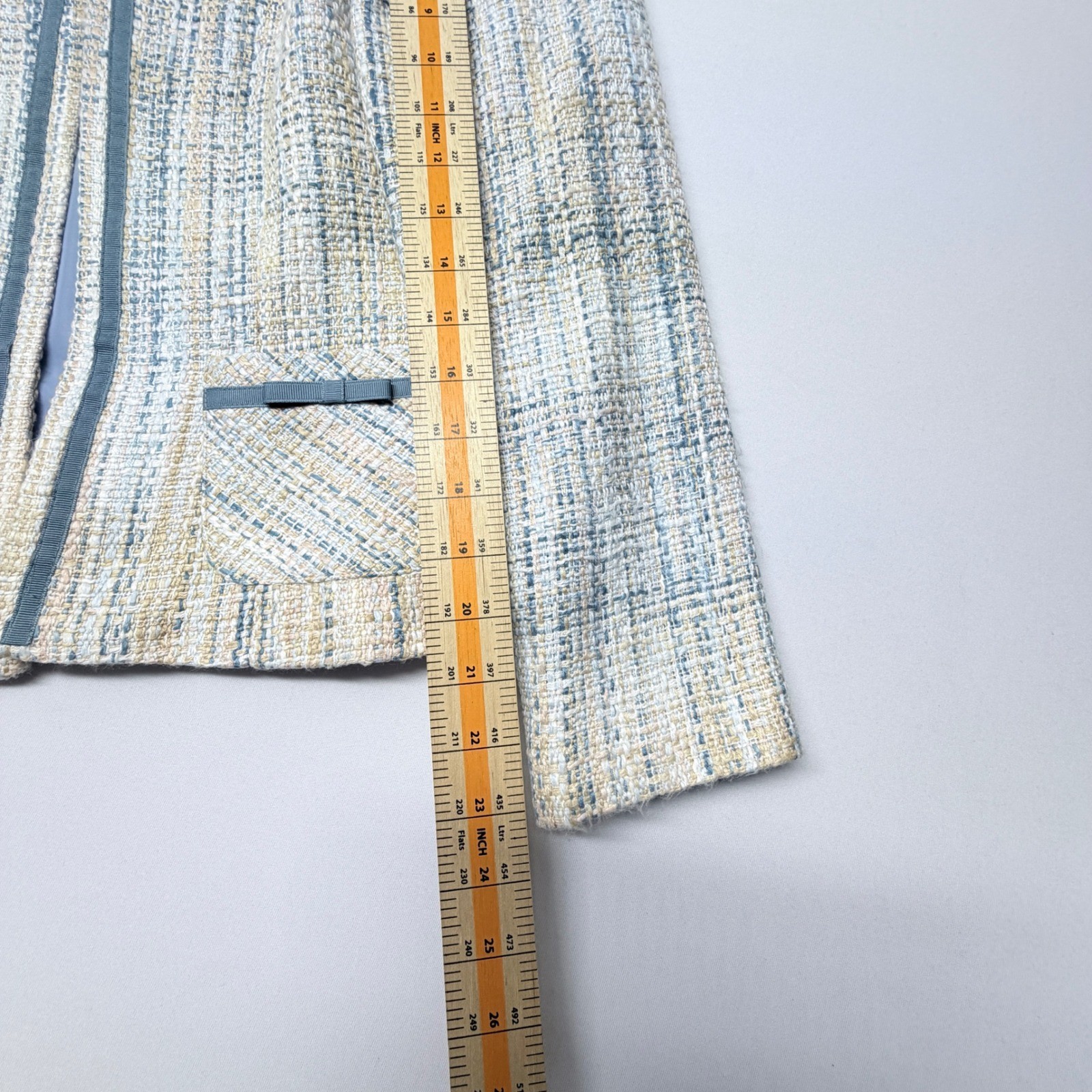Jessica Howard Petite Blue Cream Tweed Skirt Suit Set Size 6P Bow Trim Vintage
