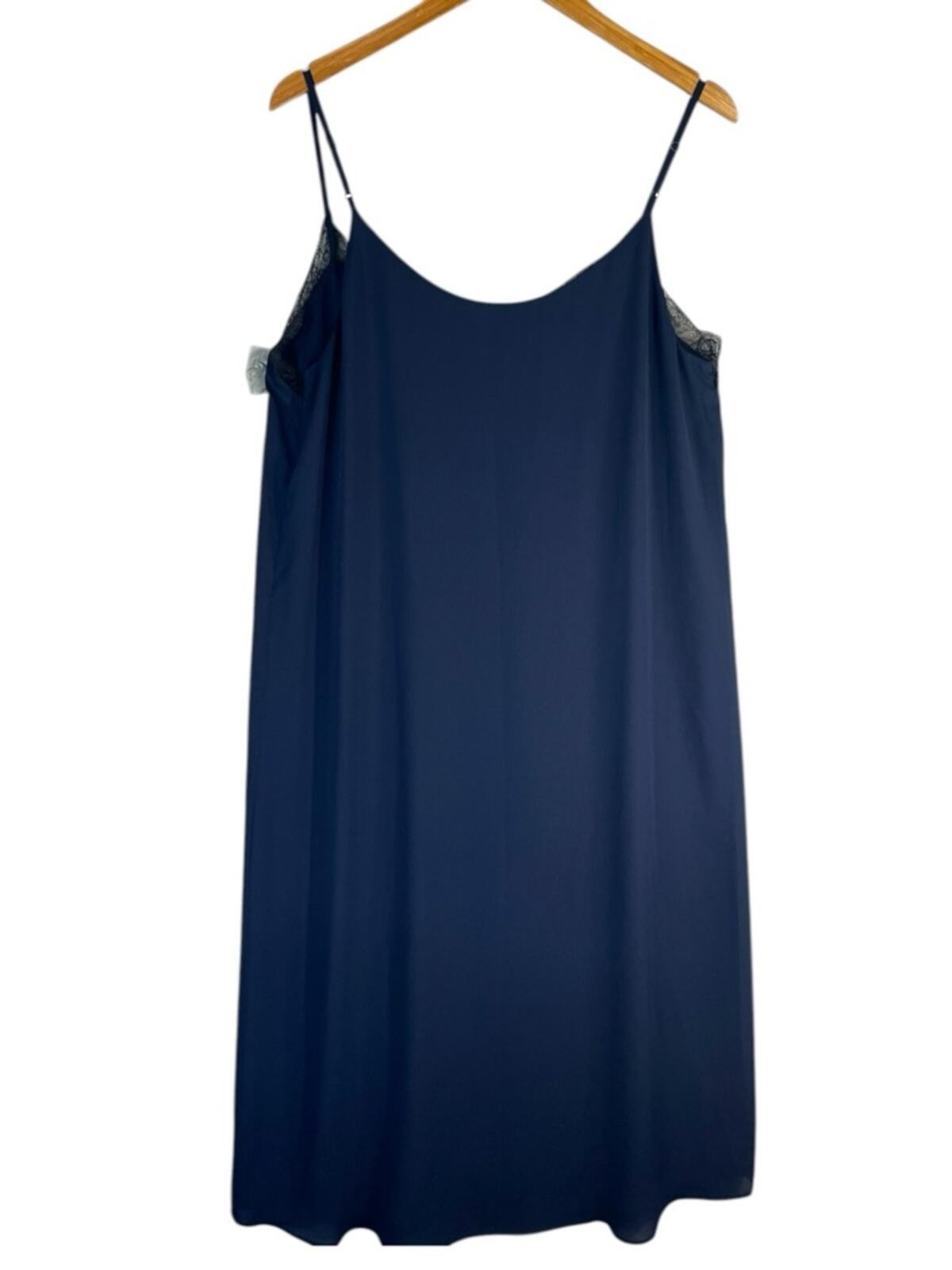 Aritzia Babaton Townsend Slip Dress in Navy With Black Lace Trim Size Large