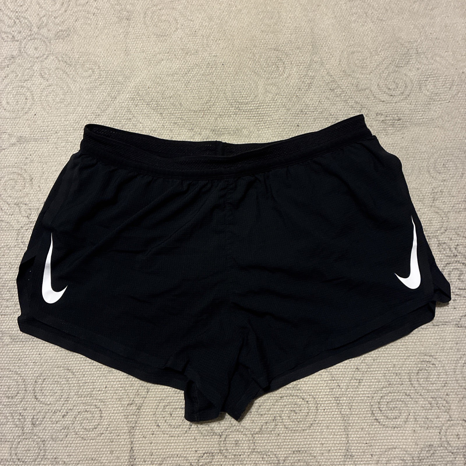 NIKE AeroSwift 2′ Shorts Medium Mens Black White Lined Drifit ADV Running Racing
