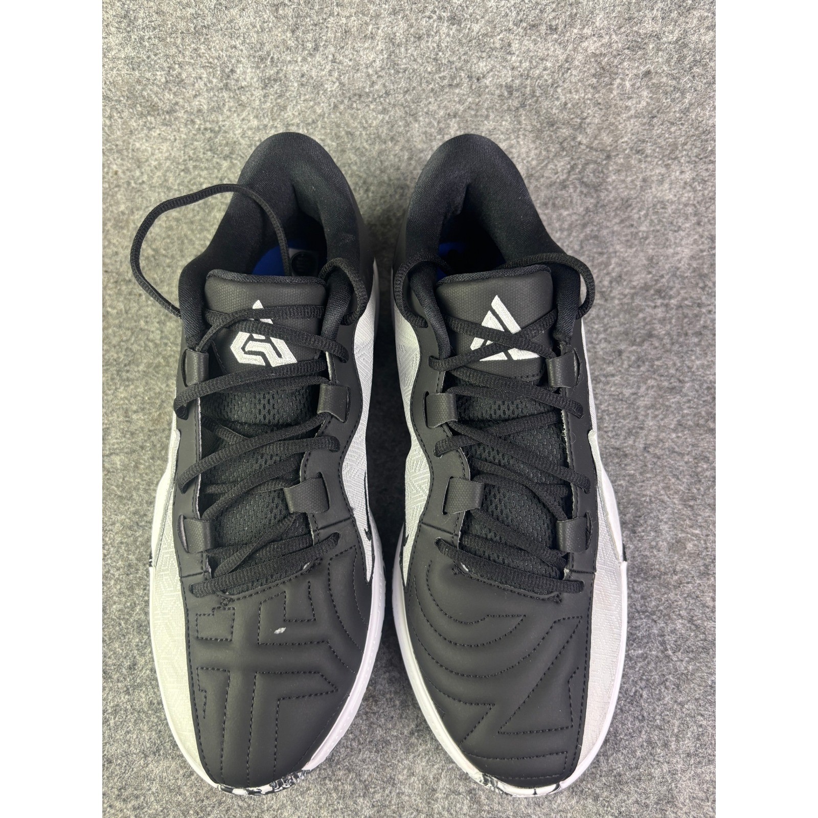 Nike Giannis Immortality 3 Basketball Shoes Mens 10.5 White Black DX4985-101