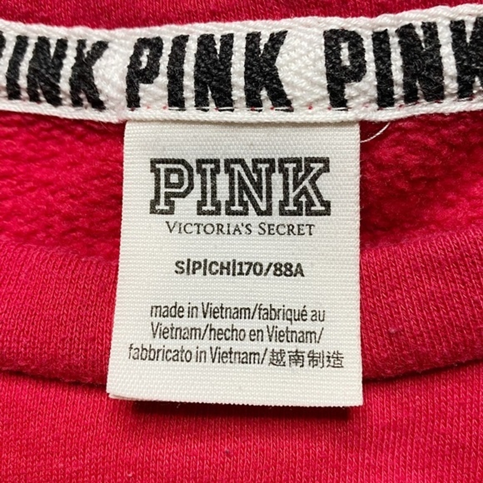 PINK Victoria’s Secret Red White and Black Crewneck Sweatshirt Cotton Size Small