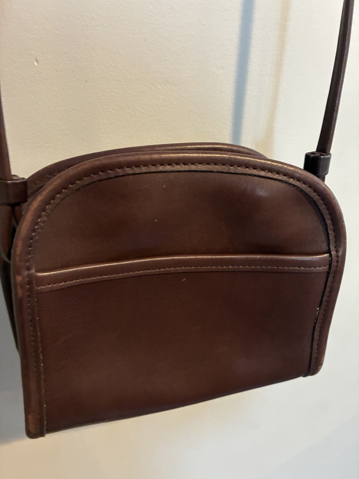 Vintage Abbie Coach Crossbody 9017 Brown Leather Small