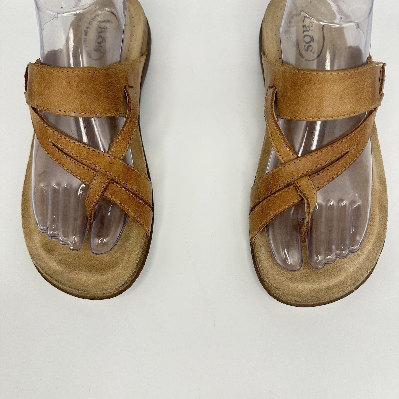 Taos Perfect Women 10 Tan Leather Strappy Toe Loop Adjustable Sandal