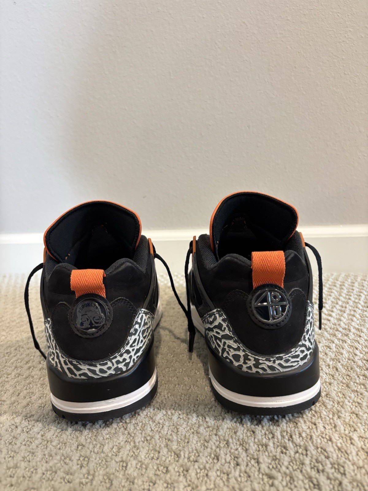 Men’s Jordan Spizike Low, Black/Black-Starfish-White, Size 8