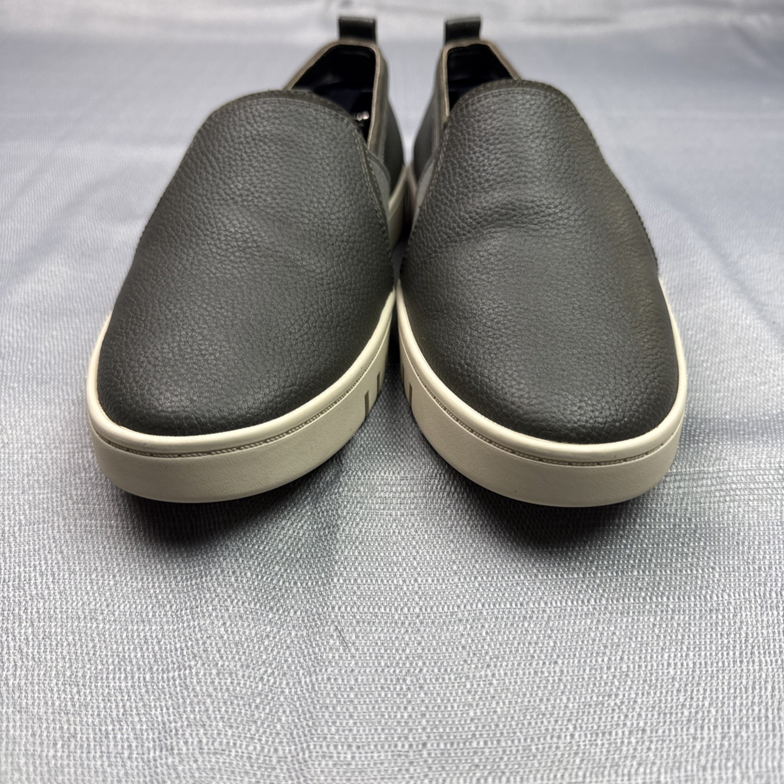 Vionic Womens Cambria Leather Slip On Shoes Sz 7 W Dark Green
