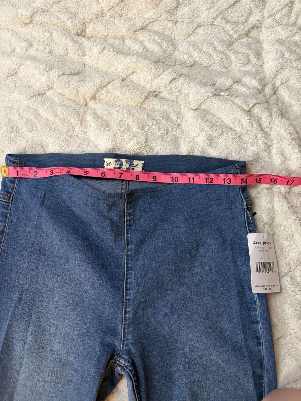 Free People Women’s Blue Denim Flared Jeans Solid 5-Pocket Regular Size 27