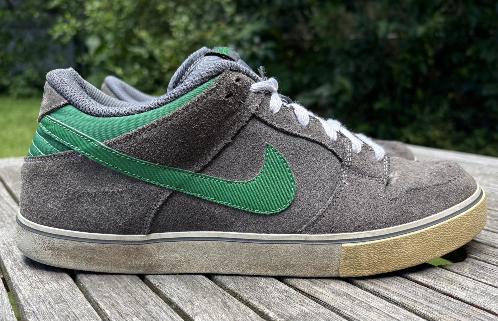 Nike Dunk Low 6.0 LR Grey Green 487925-031 Mens 11.5 Rare Skate Shoes Cushion