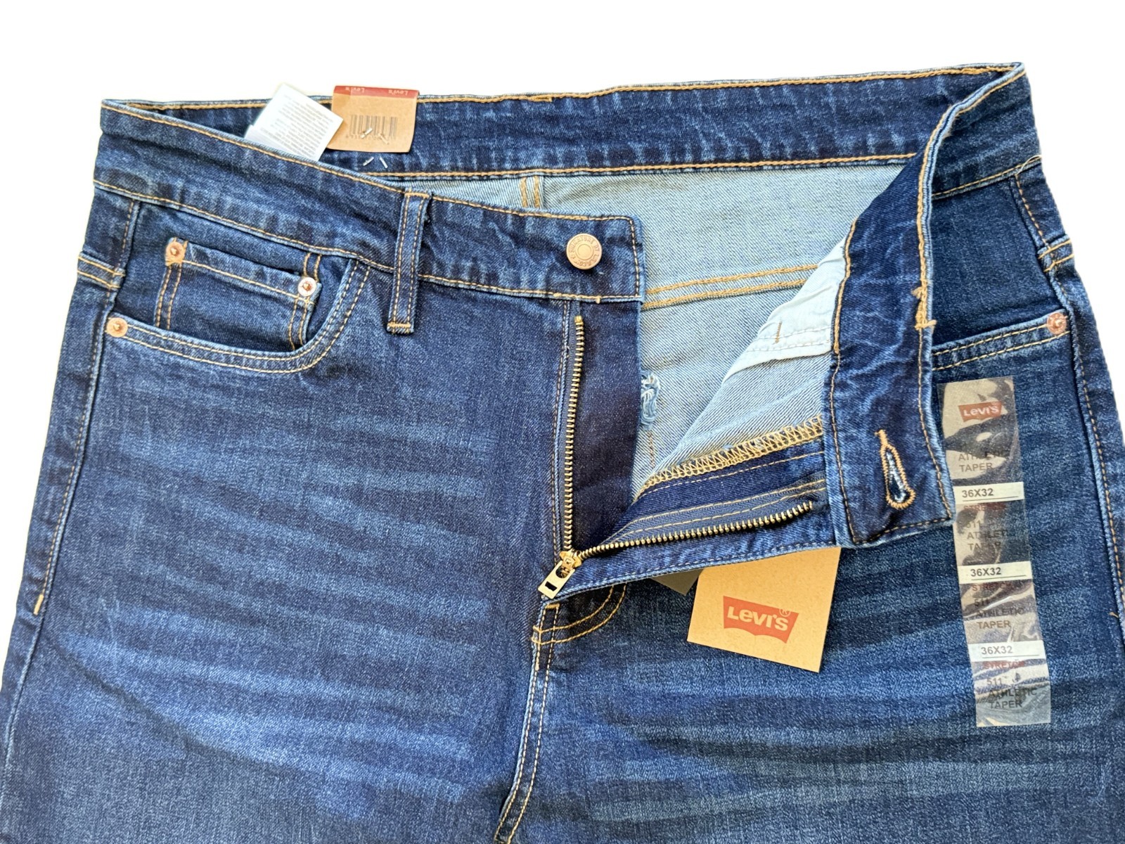 Levi’s 511 Men’s Athletic Taper Stretch Jeans – New with Tags.