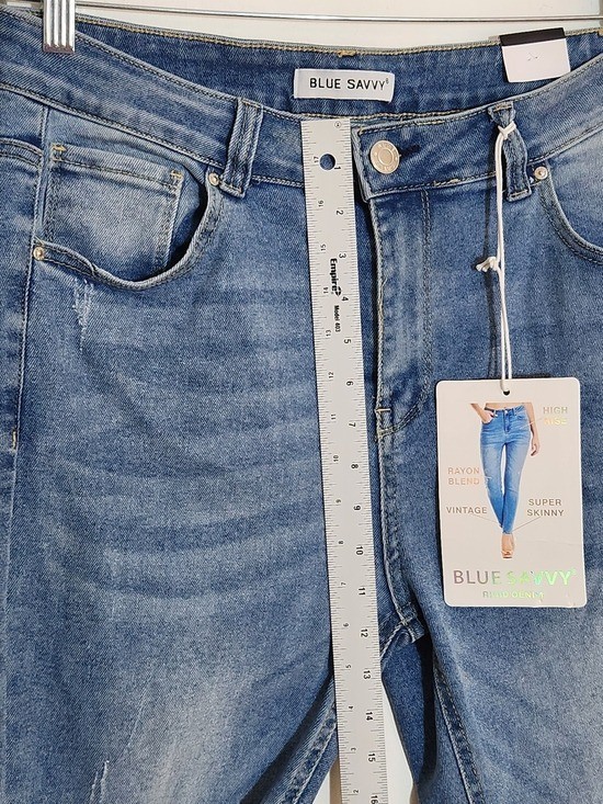 Blue Savvy Distressed Skinny Jeans Size 15/32 NWT