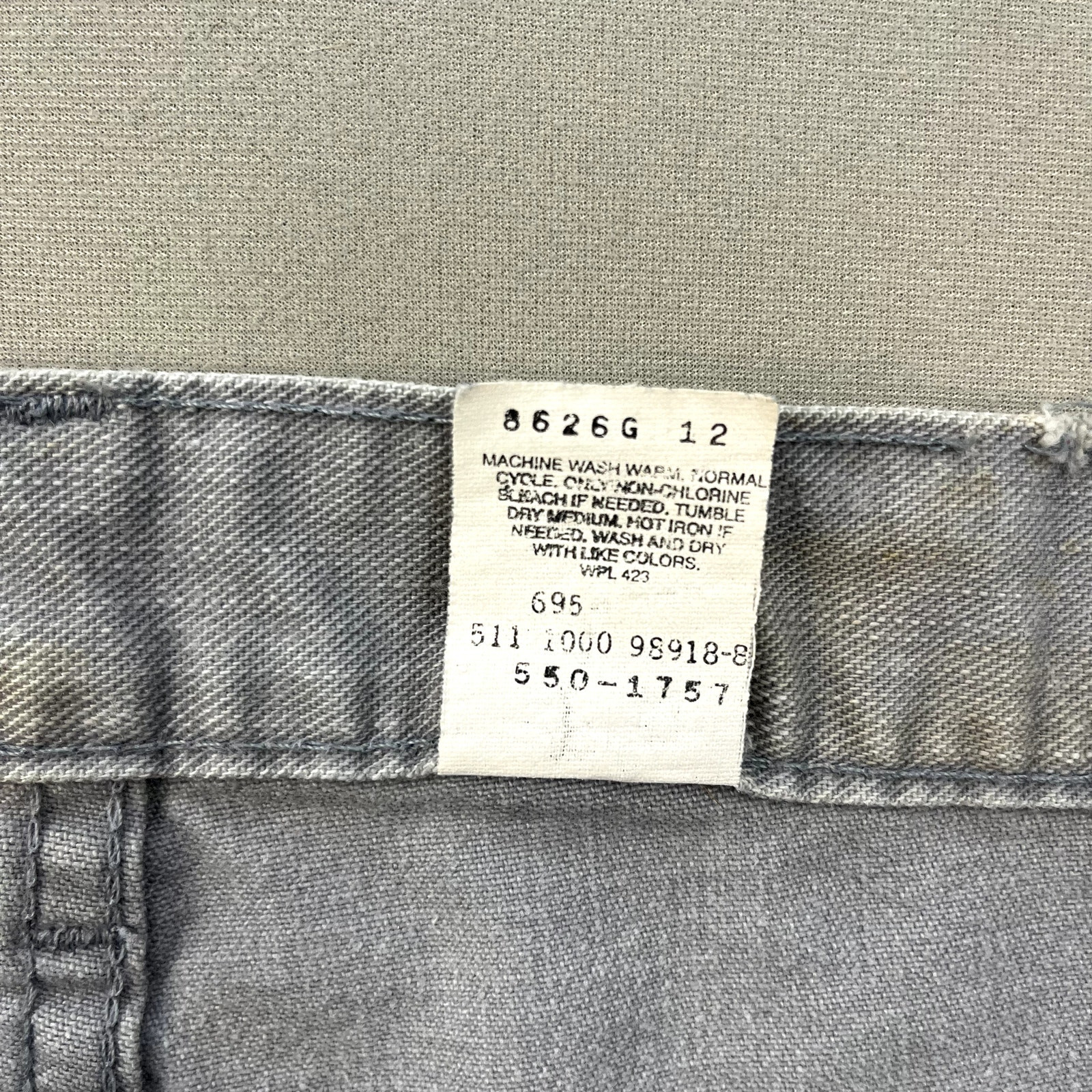 Vintage Levis 550 Jeans Mens 40×30 Gray Denim Relaxed Fit Light Charcoal Wash