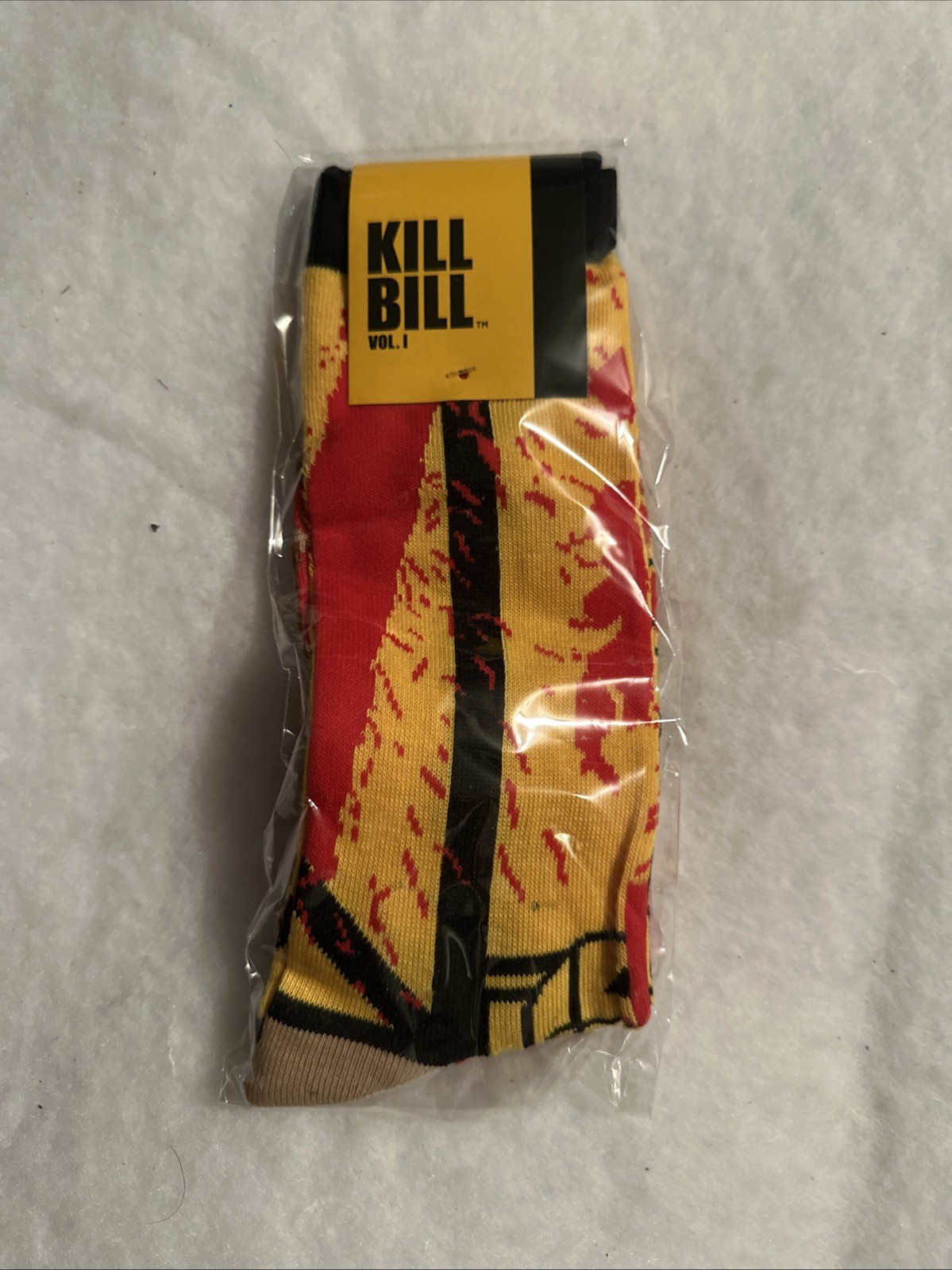 KILL BILL VOL. 1 MEN’S CREW SOCKS NEW~2016 MIRAMAX ~LOOT CRATE EXCLUSIVE