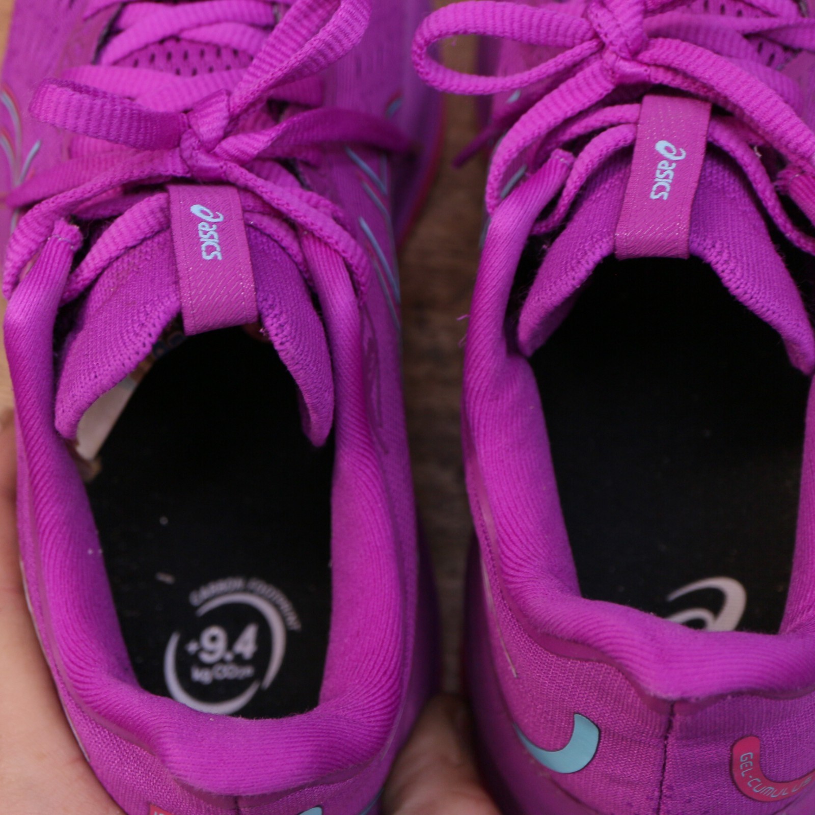 Asics Gel-Cumulus 26 Womens Size 6.5 US Running Shoes Bold Magenta Cyan 1012B599