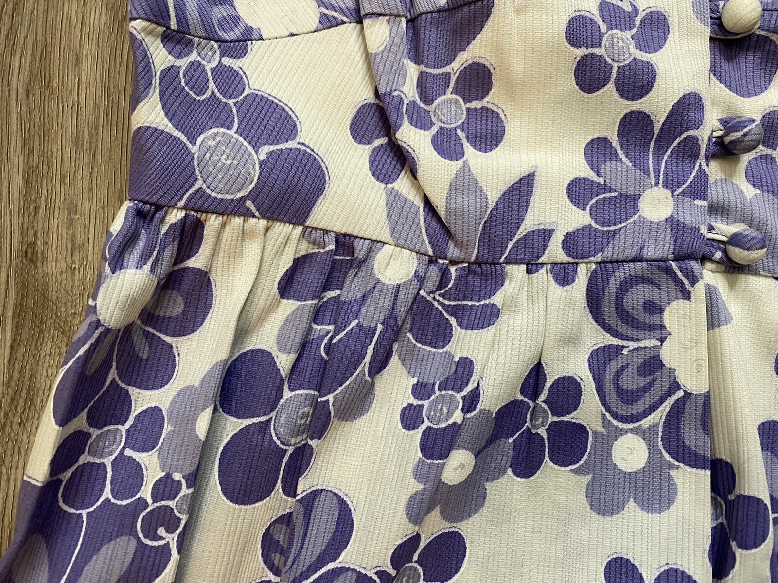 Vintage 1960’s Nalii Honolulu Hawaii Mod Pin-up Pleated Purple Flower Dress