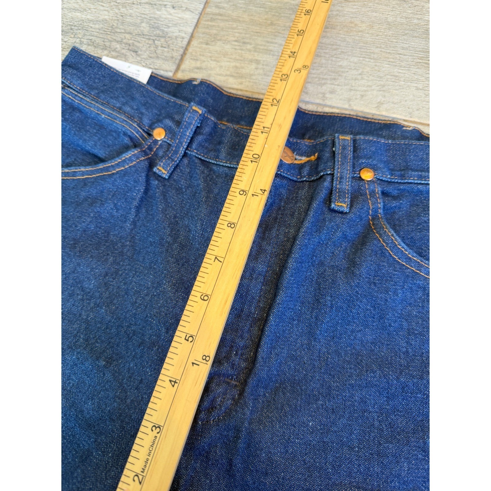 Wrangler Cowboy Cut Jeans 33×32 Slim Fit 936 Denim Mens 33 x 32 NWT Rodeo Jean