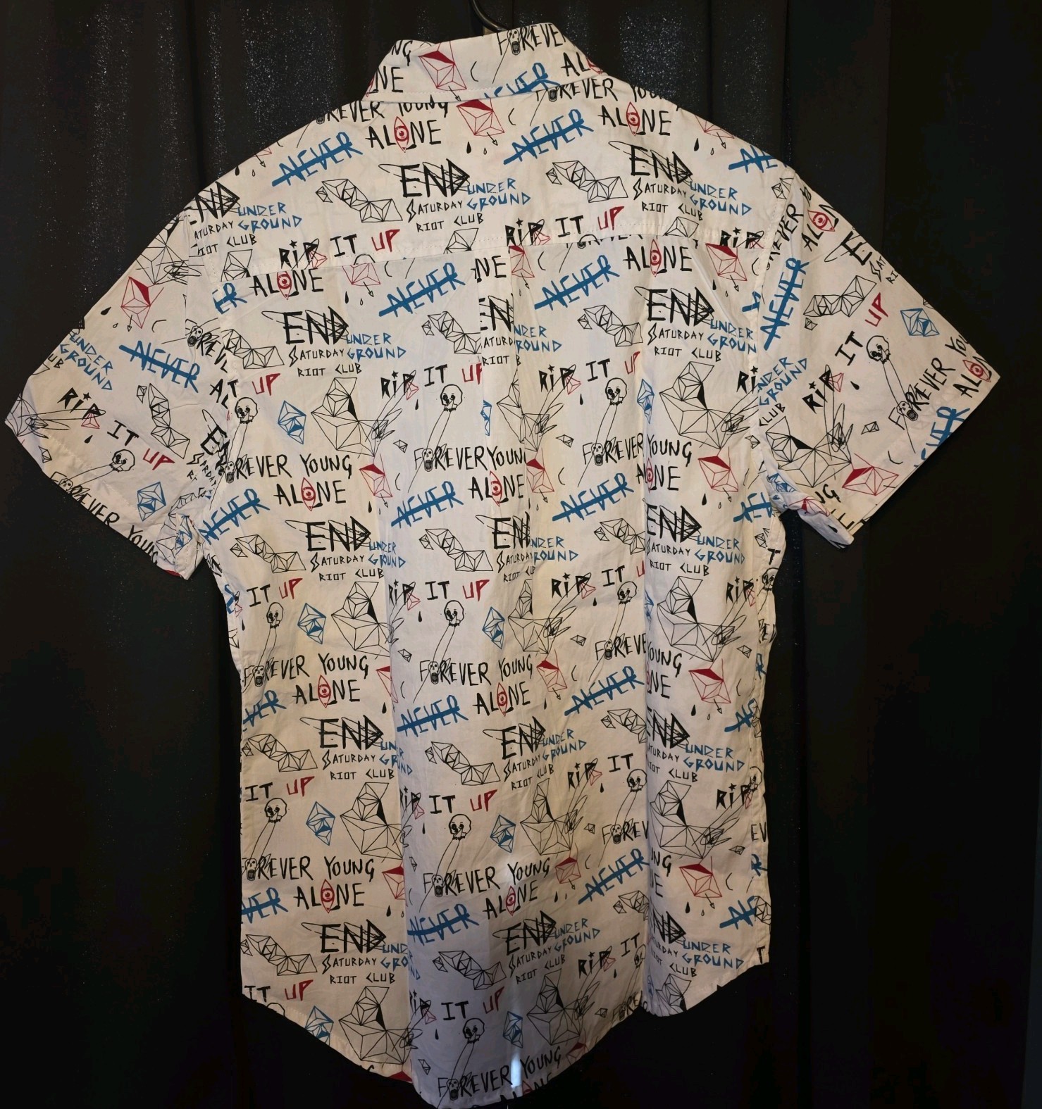WXYZ brand button up “Forever Young” “Alone” and other sayings Size Small NEW