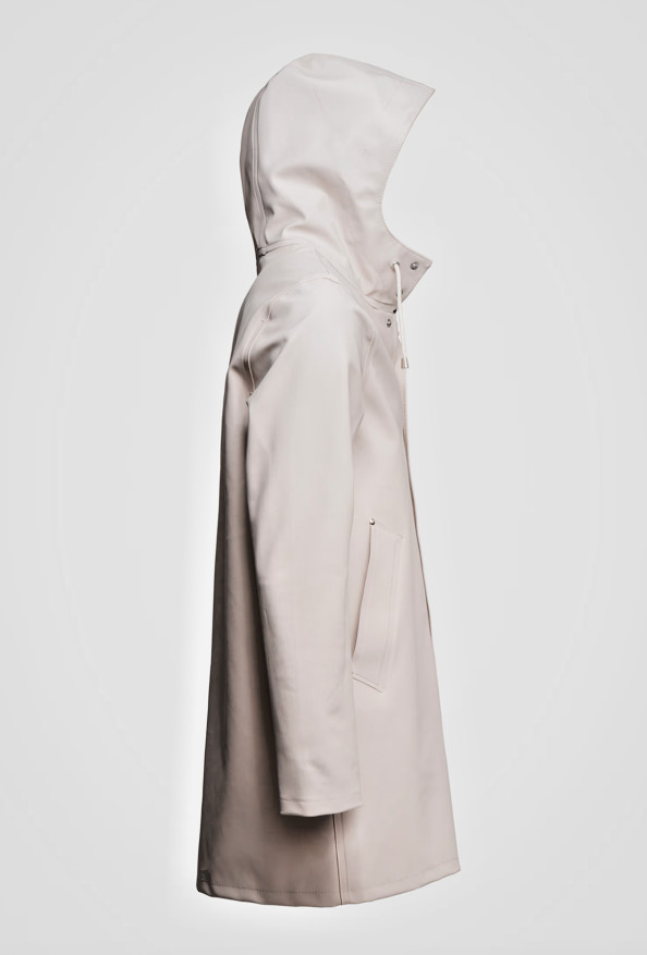 Stutterheim Stockholm Raincoat Jacket – Light Sand – Medium