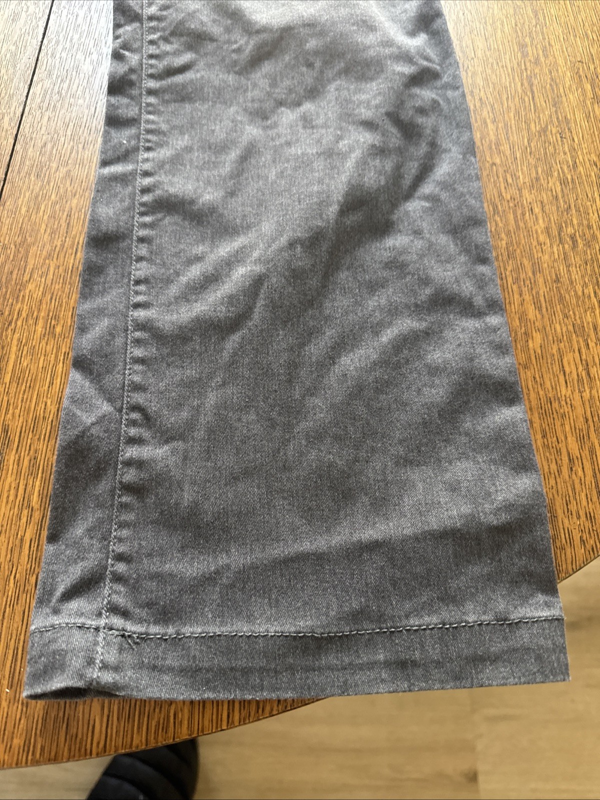 Volcom Pants Gray Flat Front Men’s Size 38×33 True to this