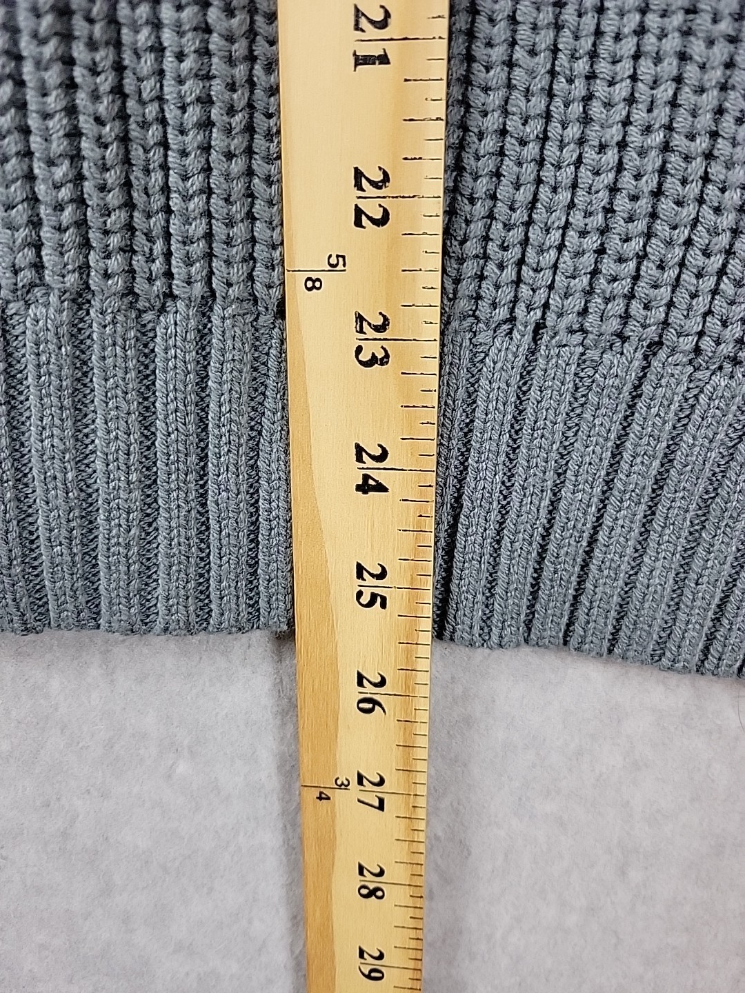 33 Degrees Gray Knit Cotton V Neck Mixed Cableknit Sweater Vest Men’s Small