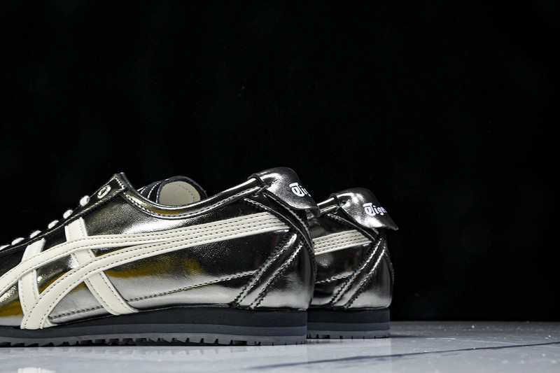 Onits*ka Tiger Mexico66SD Metallic Series Metropolis Cream 183C468-020 Size 4-11