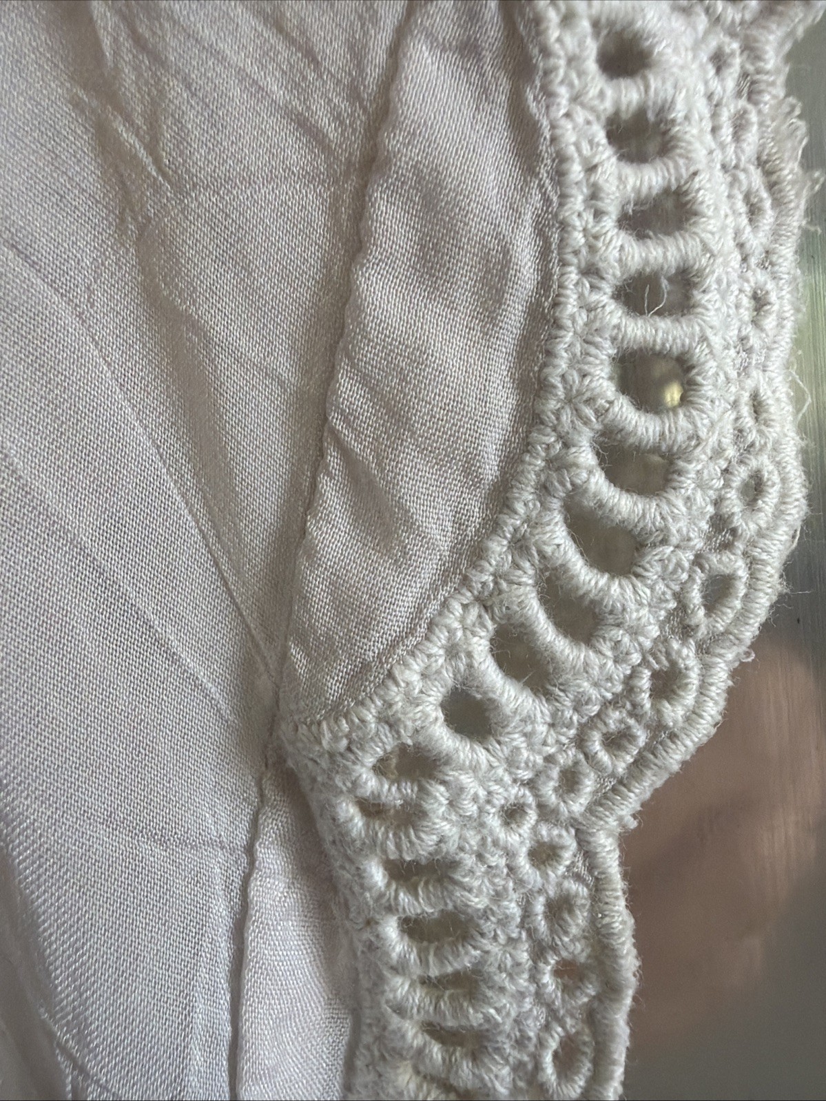 Johnny Was M/L Blush Beige Embroidered Eyelet Lace Poncho Relaxed Fit Blouse