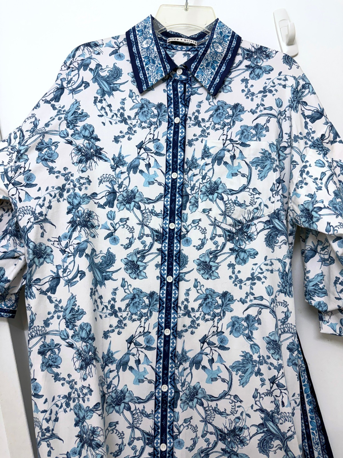 Alice + Olivia Tanika Je L’adore Spring Sky Maxi Shirt Dress Blue Floral Belt S