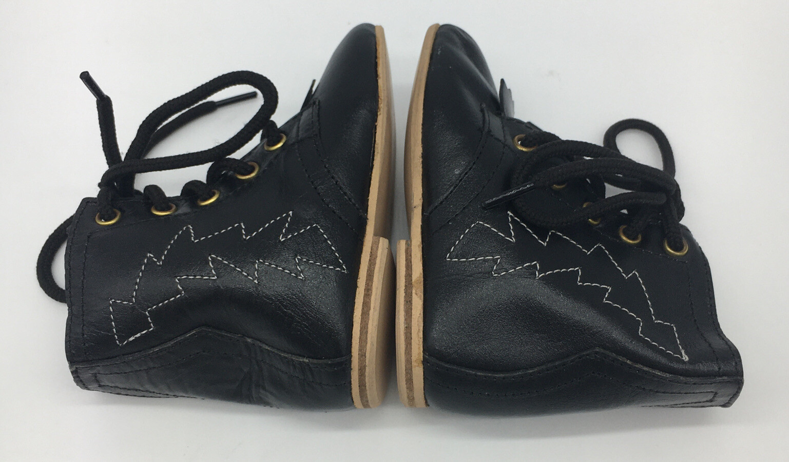 A Jama Product Infants Boots Black Embroidered Leather Size 1 Style 2501 New