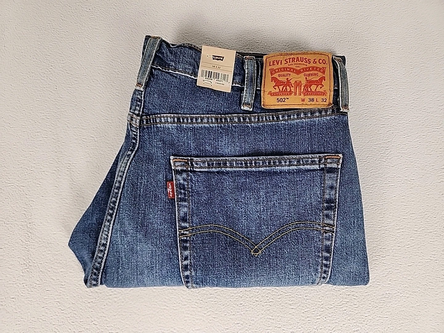 Levi’s 502 Regular Tapered Leg Denim Jeans 38X32 Men’s Medium Blue 99% Cotton