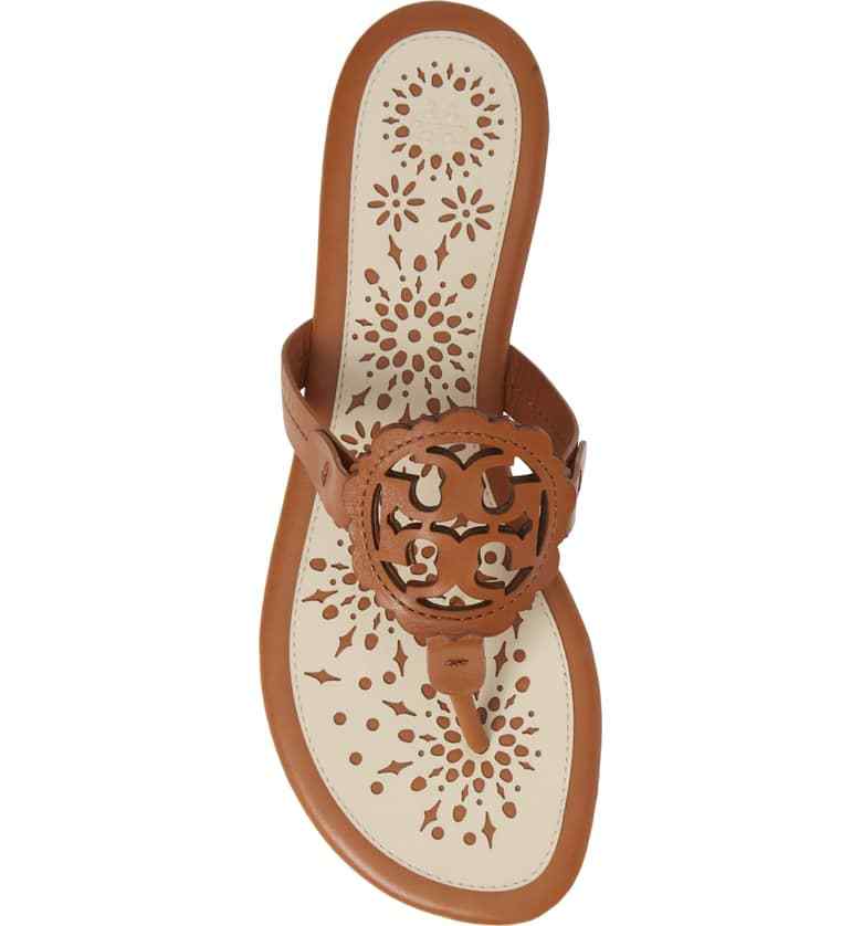 NIB Tory Burch Miller Leather Scallop Logo Flat Sandal Thong Tan/Cream $228