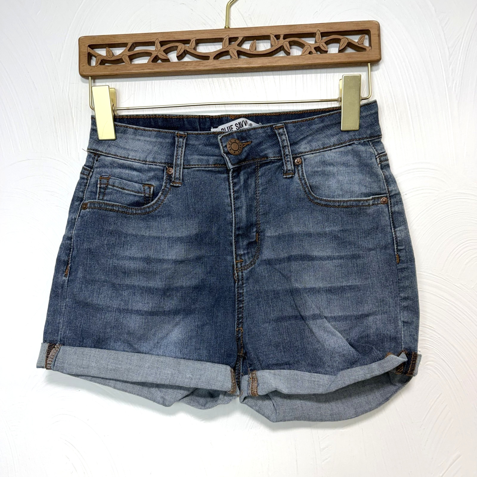 Blue Savvy Women’s Medium Wash Cotton Blend Casual Denim Jean Shorts Size 7/28
