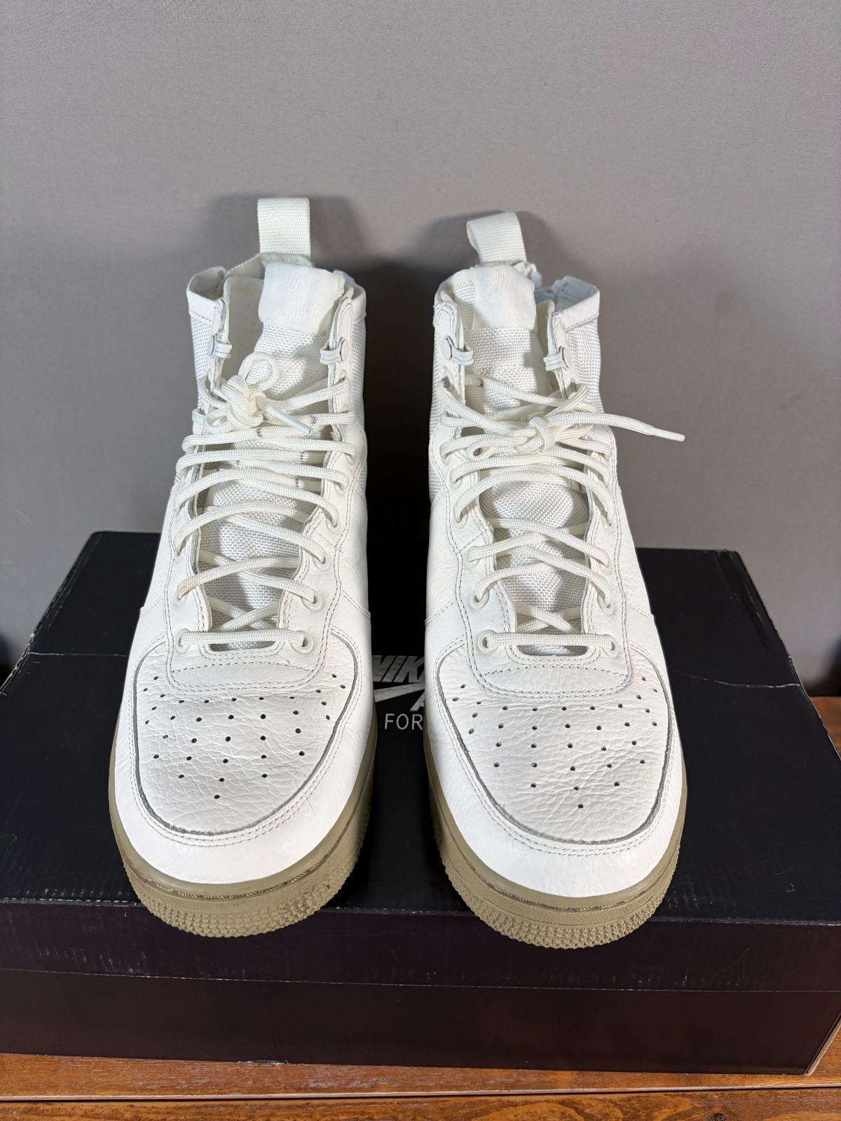 Nike Air Force 1 SF Mid Ivory Olive With Original Retail Box Size 10.5