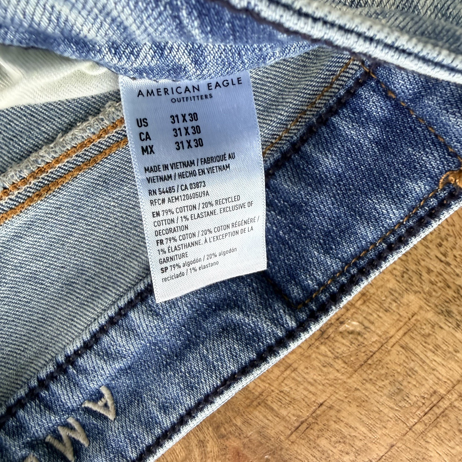 American Eagle Mens Airflex+ Athletic Fit Medium Wash Blue Jeans 31×30